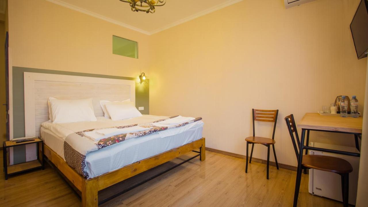 Wine Symphony Boutique Hotel Tbilisi Exterior foto